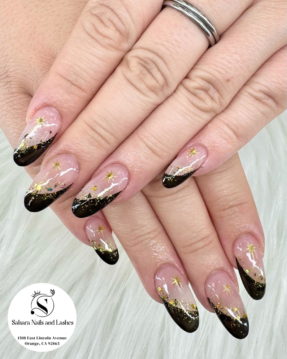 SAHARA NAILS AND LASHES